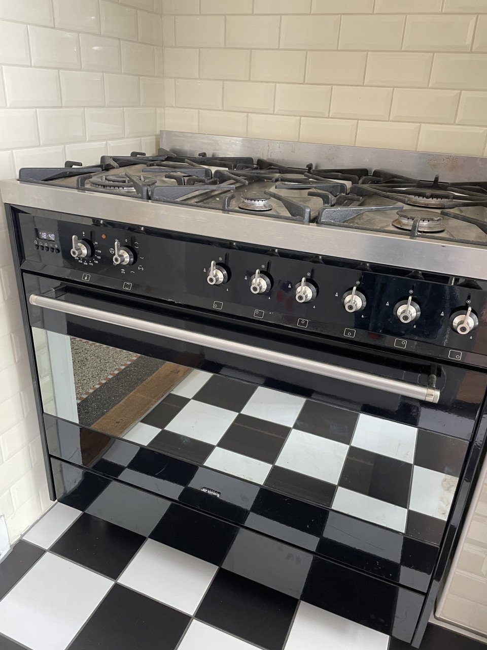 Gratis gasfornuis en oven