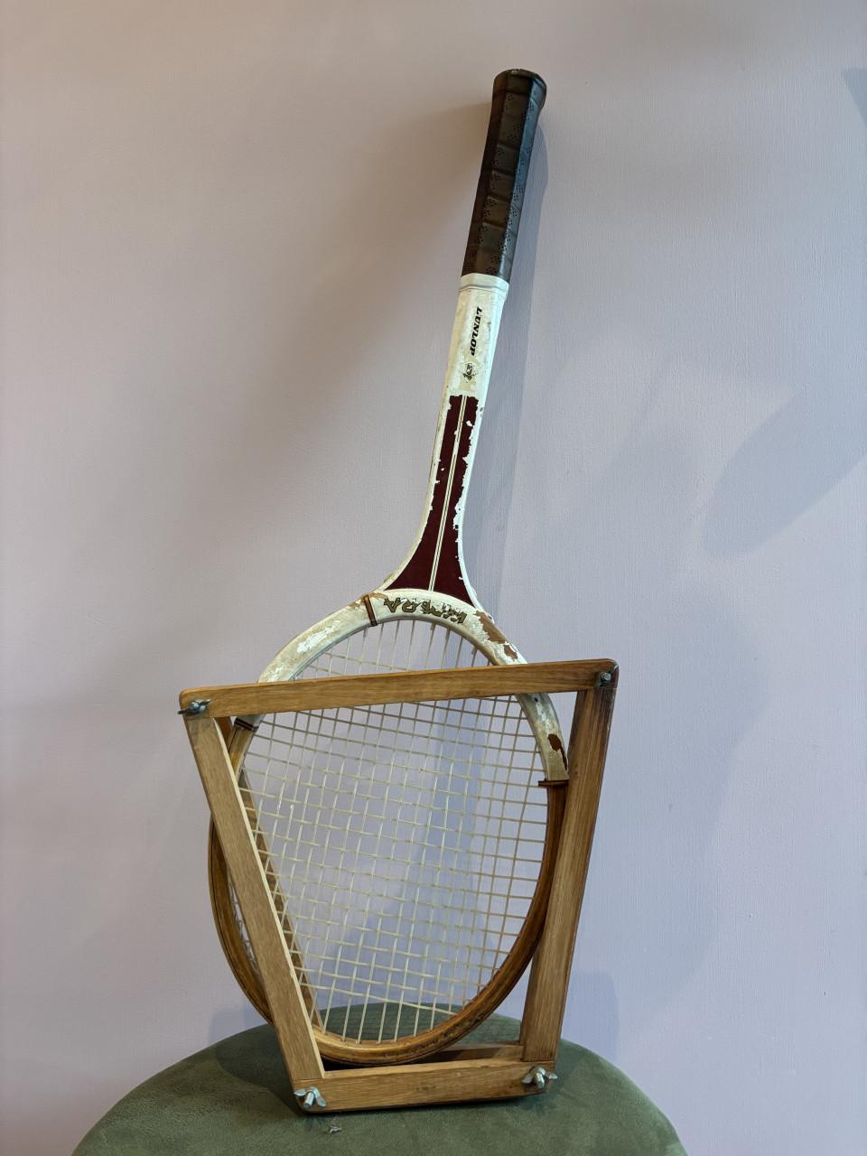 Vintage Set: 2x Houten Tennisracket  met Persen (Dunlop & Kennex)
