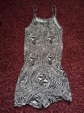 Meisjesjumpsuit maat 176 Geisha