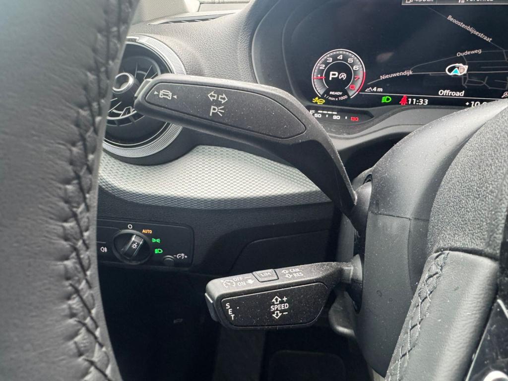 Audi Q2 35 tfsi s edition