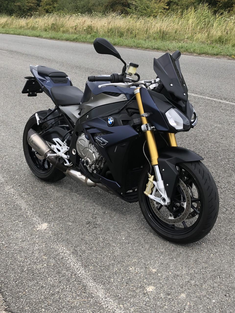 BMW S1000R, bj 2015 met ca 25000 km