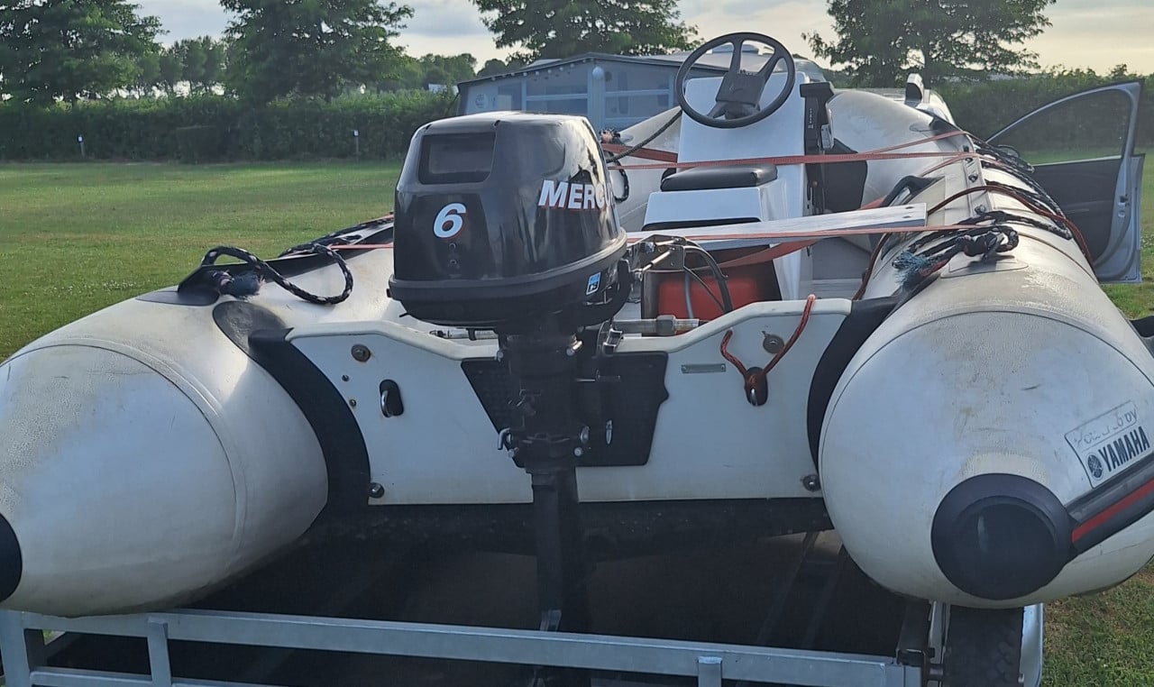 Te koop yam rubberboot
