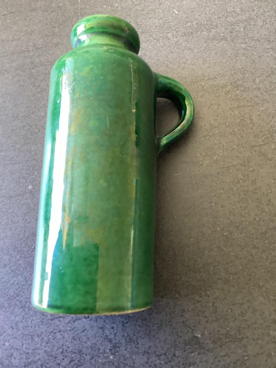Vintage Hulsterkamp Jeverkruikje. ( Diepgroene kleur)