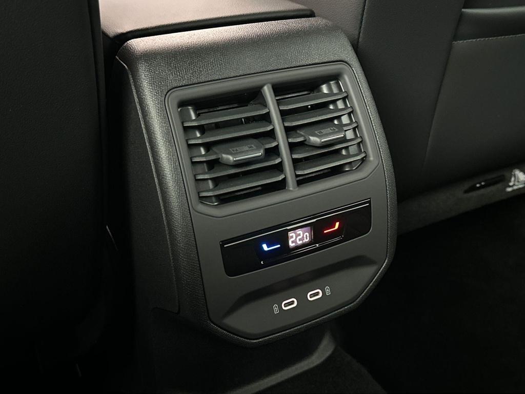 Seat Leon fr business 1.5 tsi ehybrid 150 kw / 204 pk statio