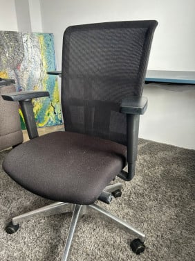 Professionele bureaustoel – Interstuhl – ergonomisch – €35