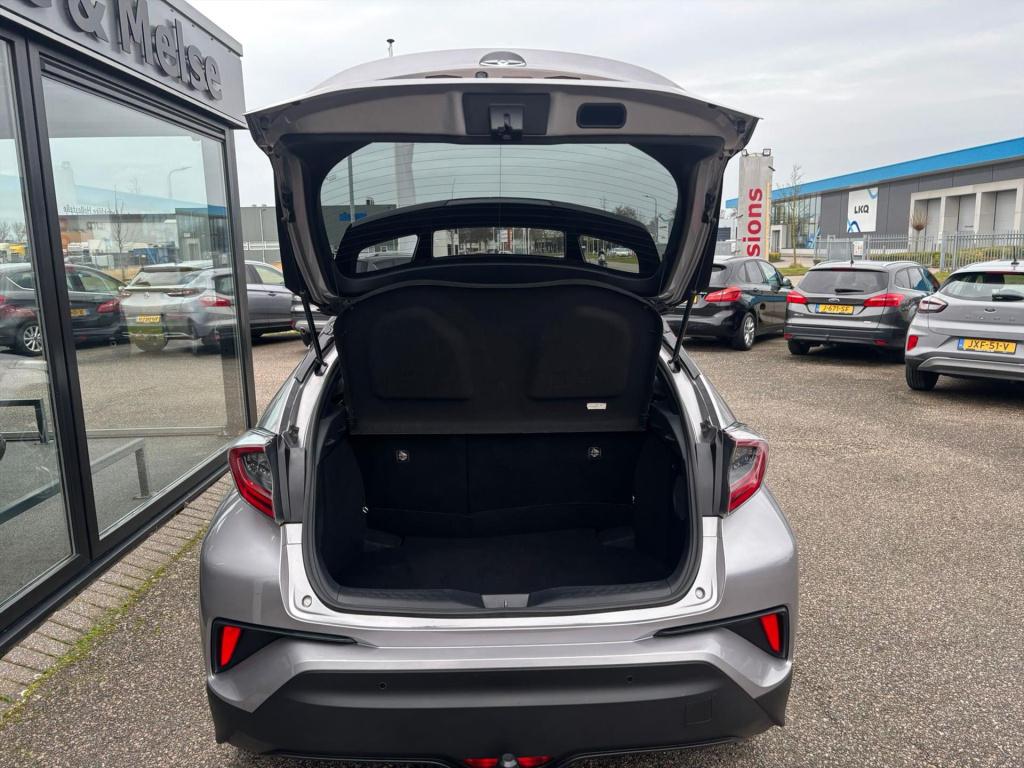 Toyota C-hr 1.8 hybrid 122pk executive, stoel en stuurverwarming