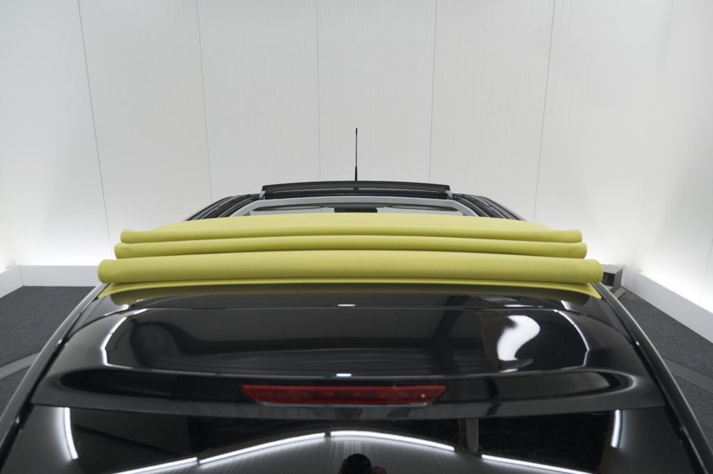 Peugeot 108 1.0 e-vti collection top! | elektrisch vouwdak | apple carplay 