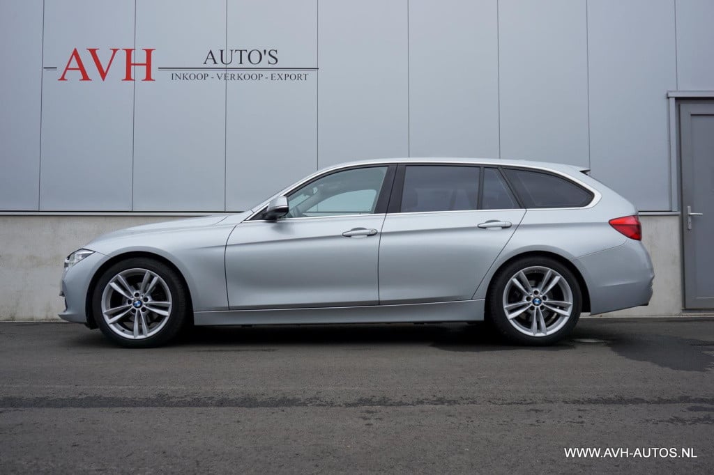 BMW 3-serie touring 320d ede corporate lease executive