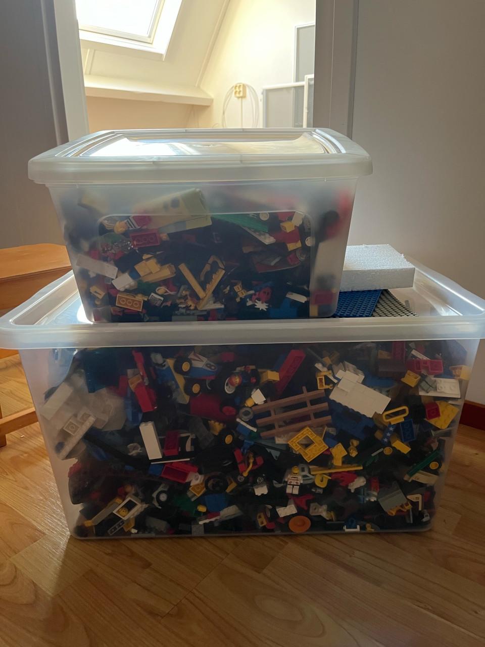 LEGO