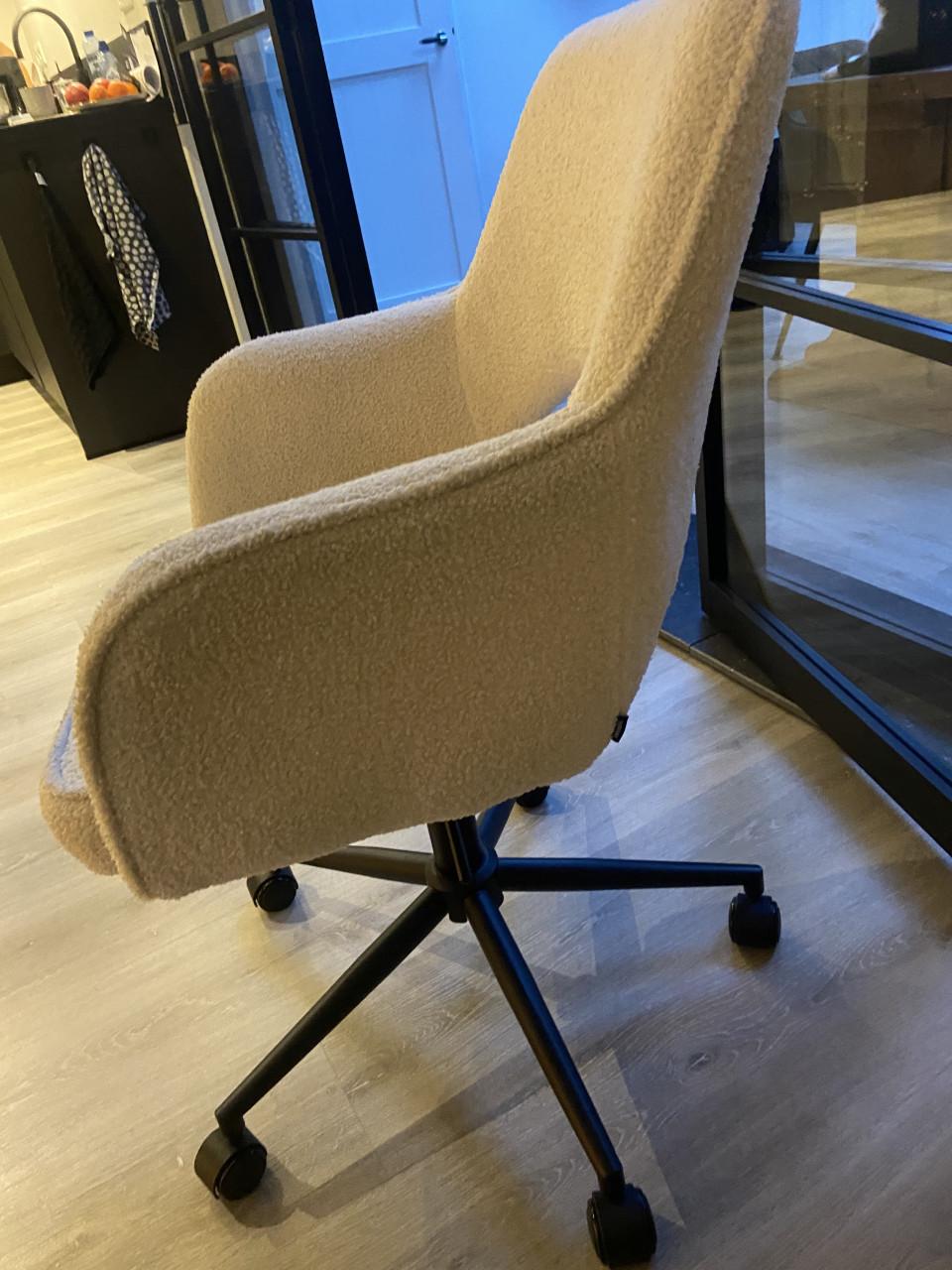 Leuke buro stoel met wielen