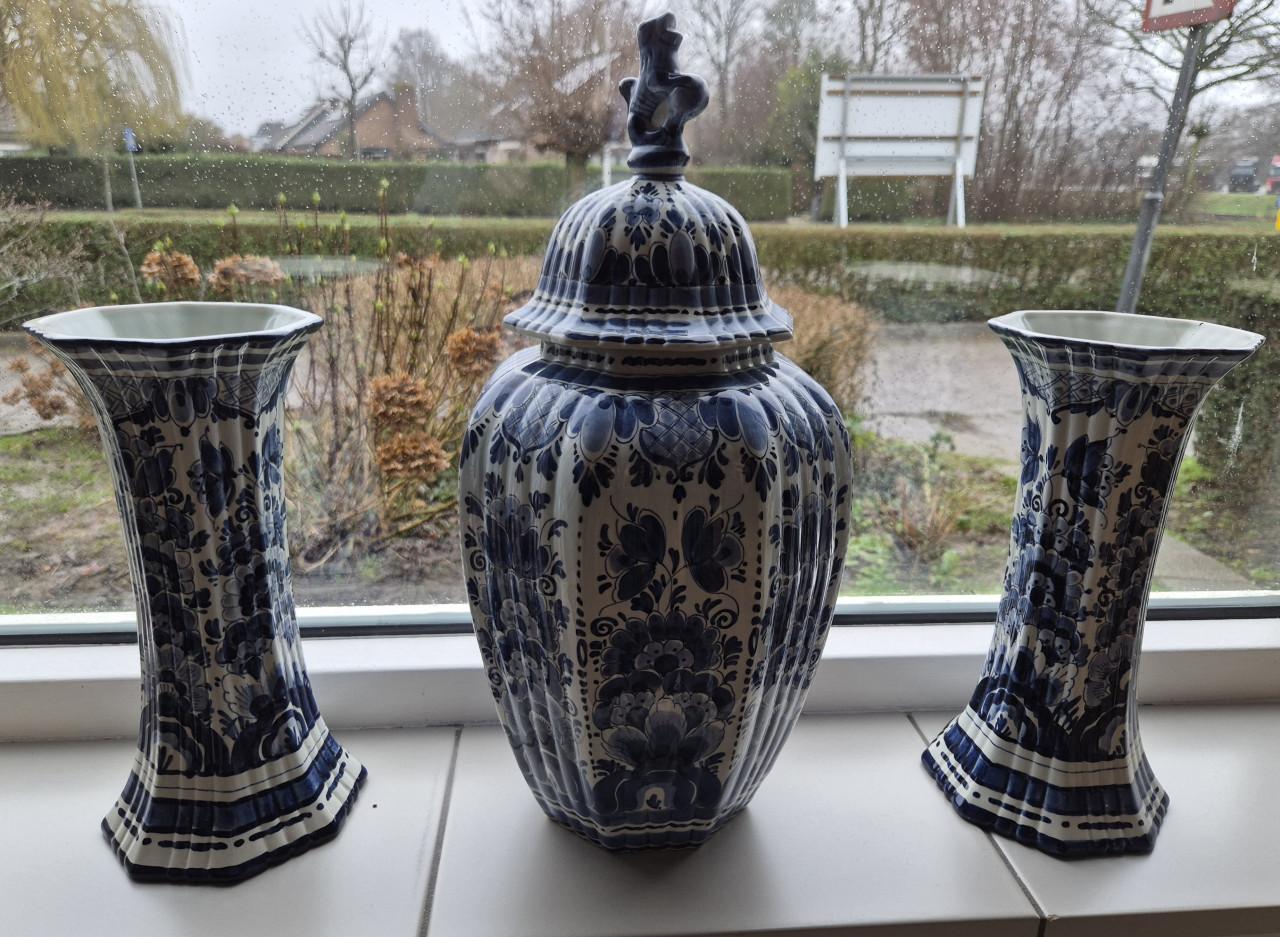 Delfts blauwe vazenset