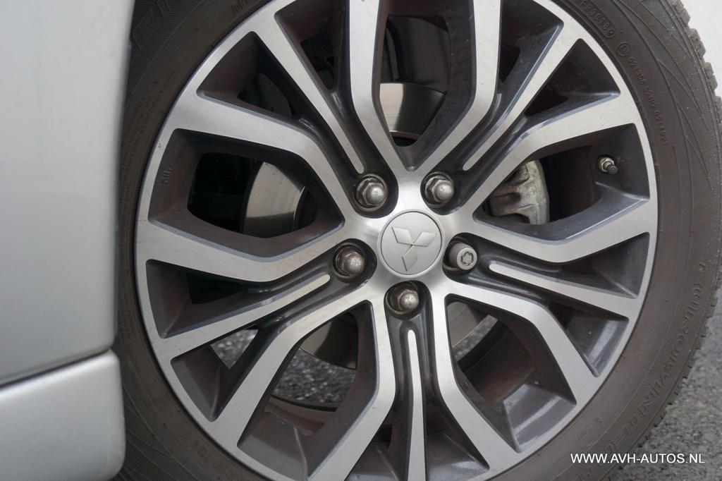 Mitsubishi Outlander 2.0 phev premium