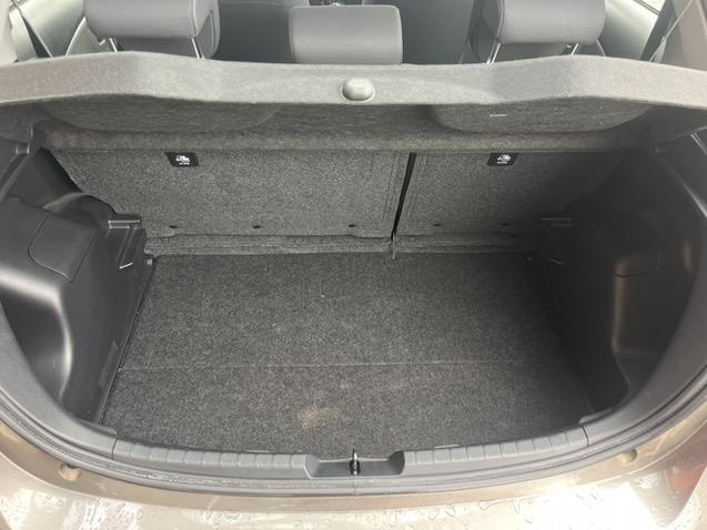 Toyota Yaris 1.5 hybrid active