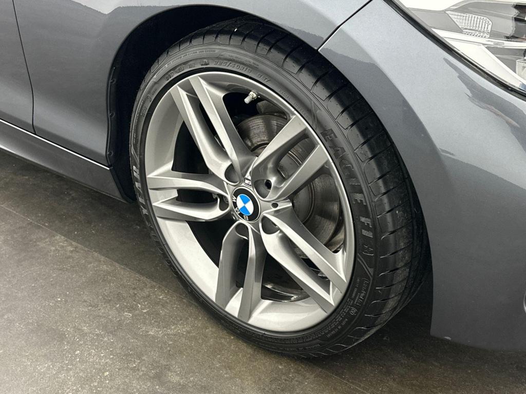 BMW 1 Serie 118i aut. 5drs. m-sport | led koplampen | 18'' velgen | navi | 