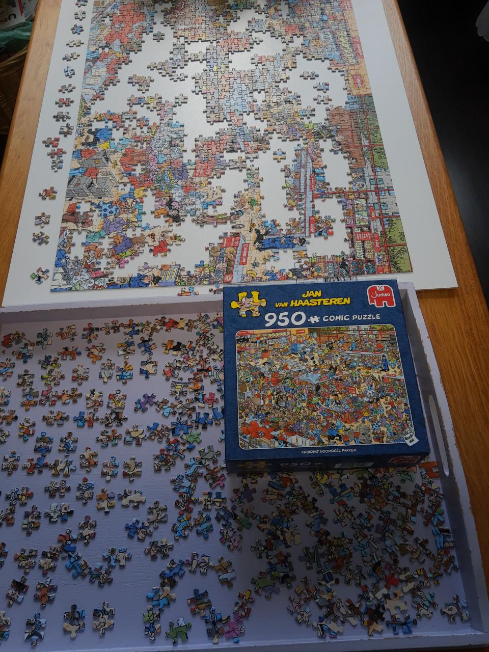 Van Haasteren puzzel  1500 st   (biljarten)    10,euro