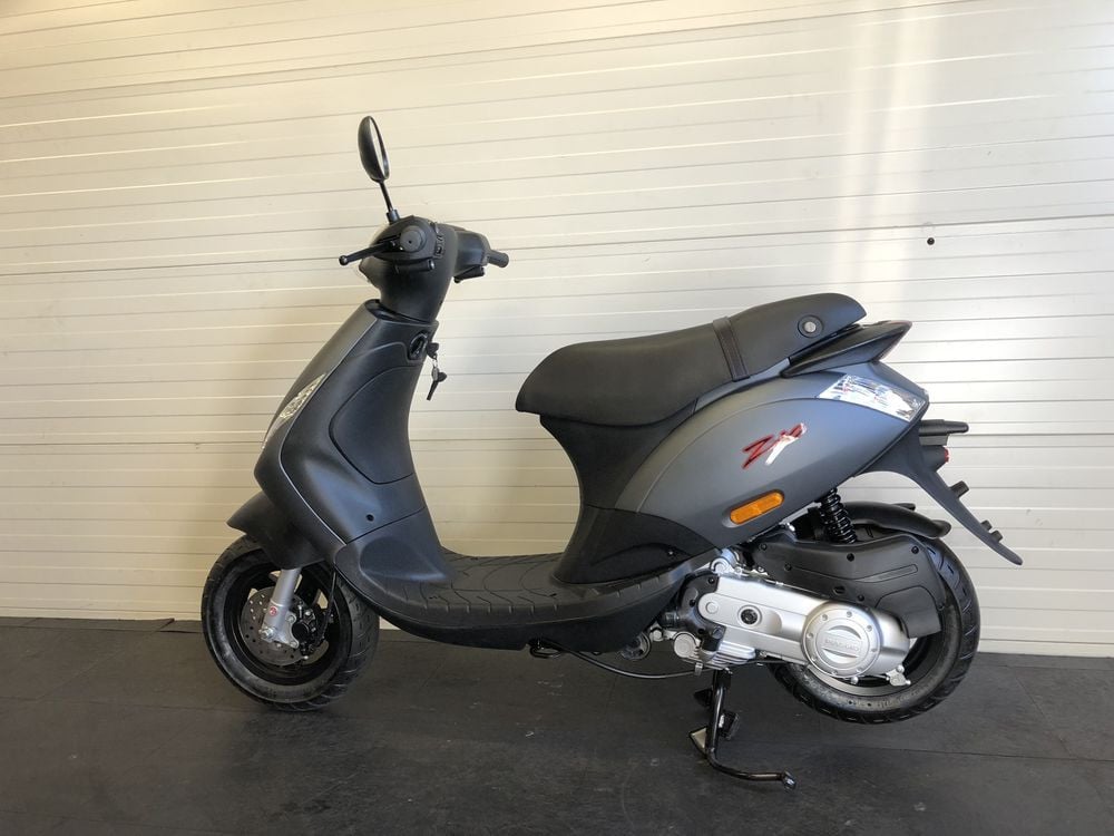 Allerlaatste Piaggio Zip S 45km nu uit voorraad leverbaar!