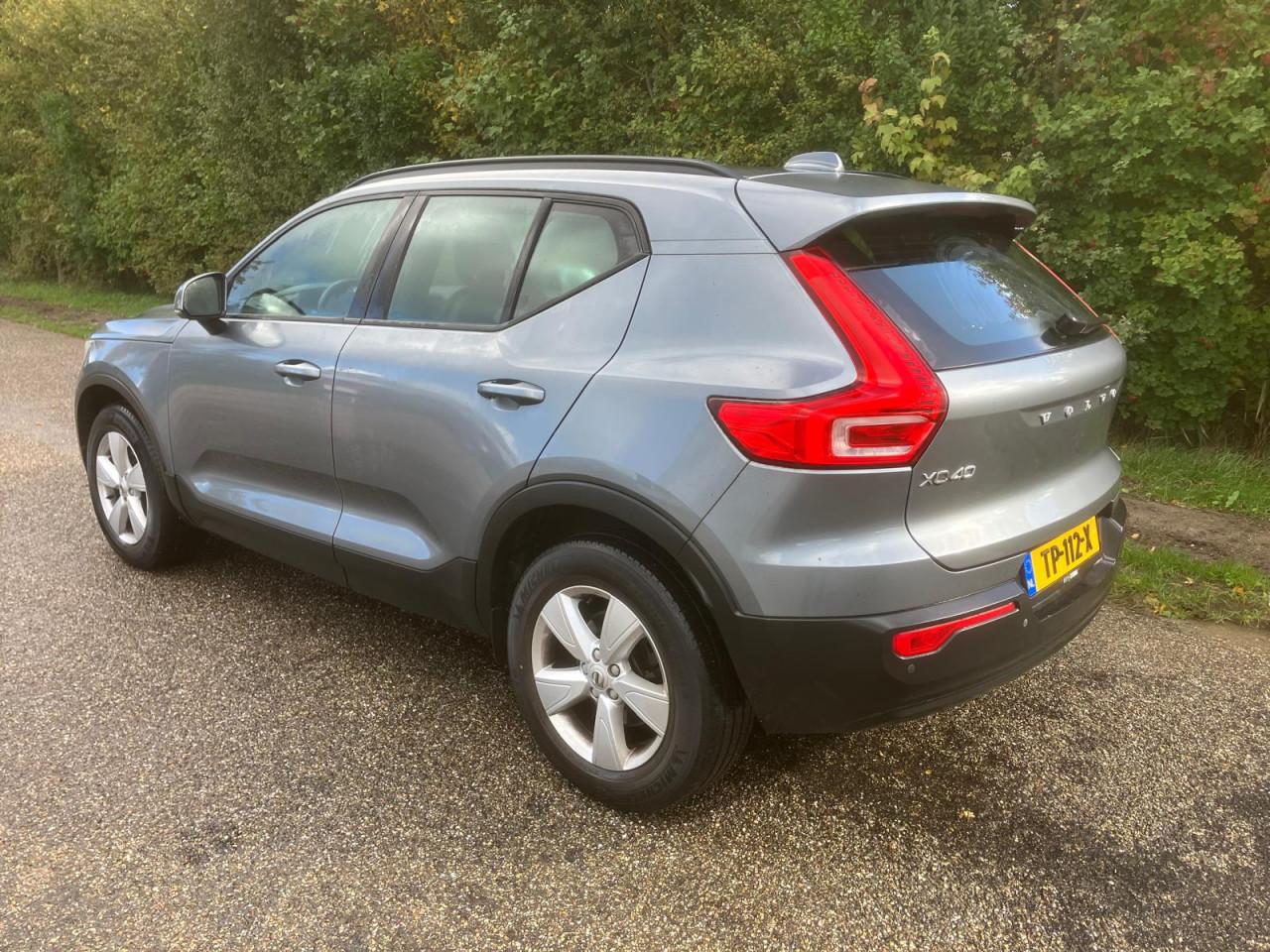 Volvo XC40 T4