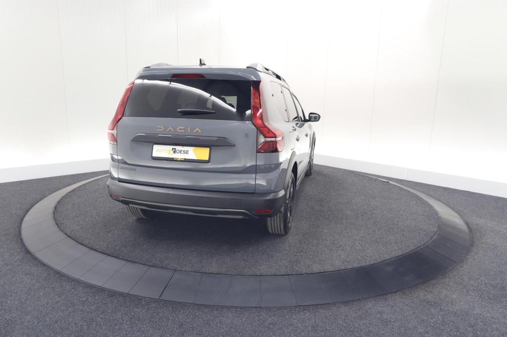 Dacia Jogger tce 110 extreme | 7 zitplaatsen | camera | dodehoekdetectie | 