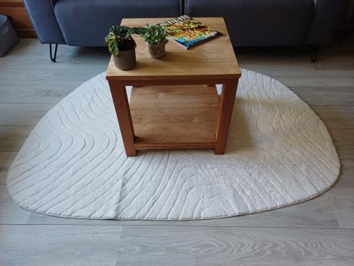 Als Nieuw: POP wasbaar zacht vloerkleed Pam, organische vorm