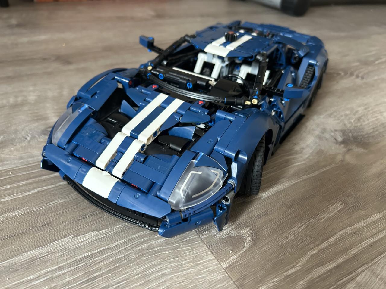 Lego Icons 42154 - Ford GT