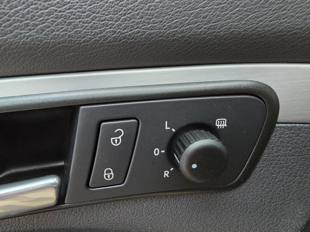 Volkswagen Touran occasion 1.4 tsi highline automaat en 7 zits(!) | tweedeh