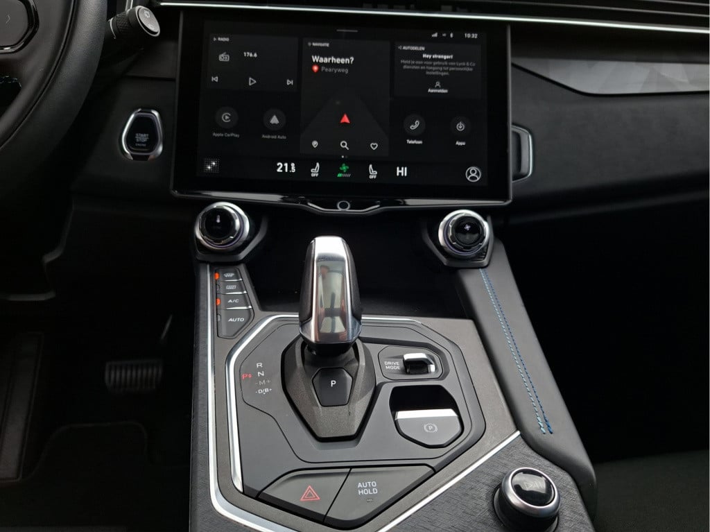 Lynk & Co 01 1.5 limited | panoramadak | automaat |