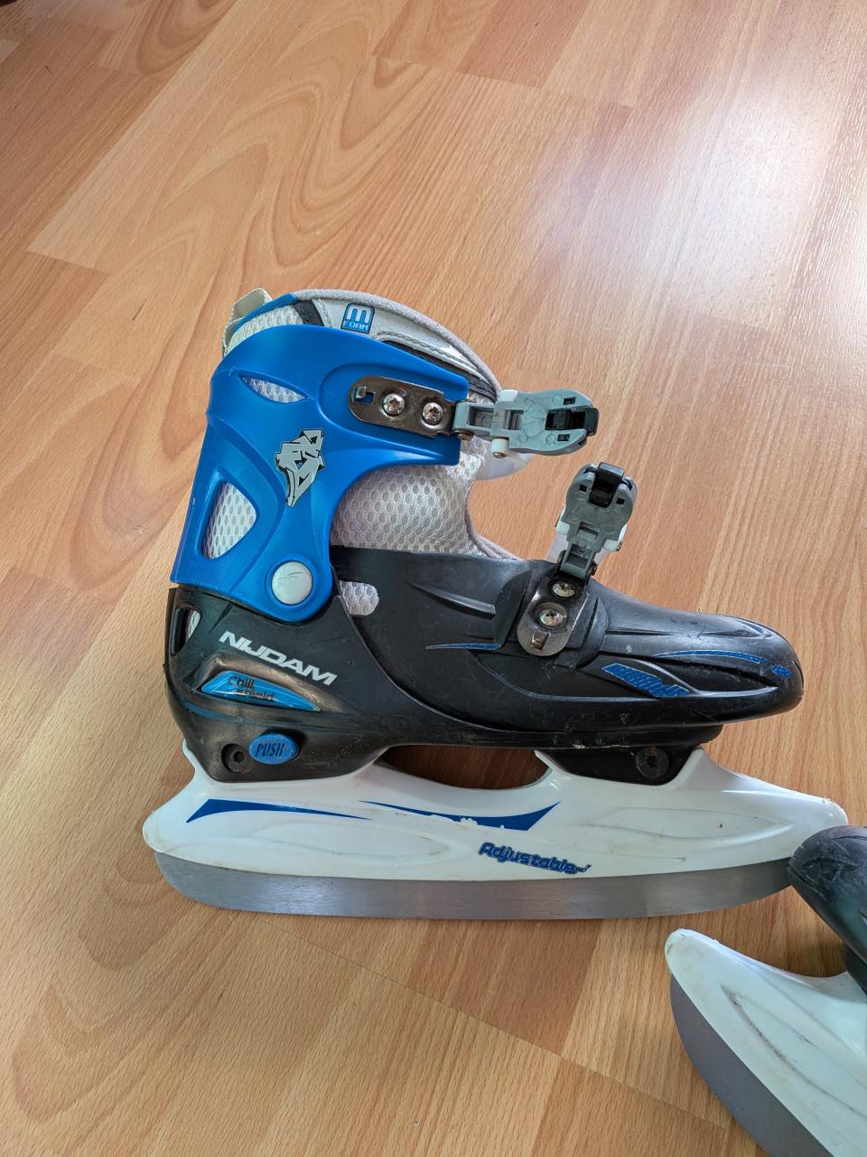 Nijdam ijshockeyschaatsen (kind)