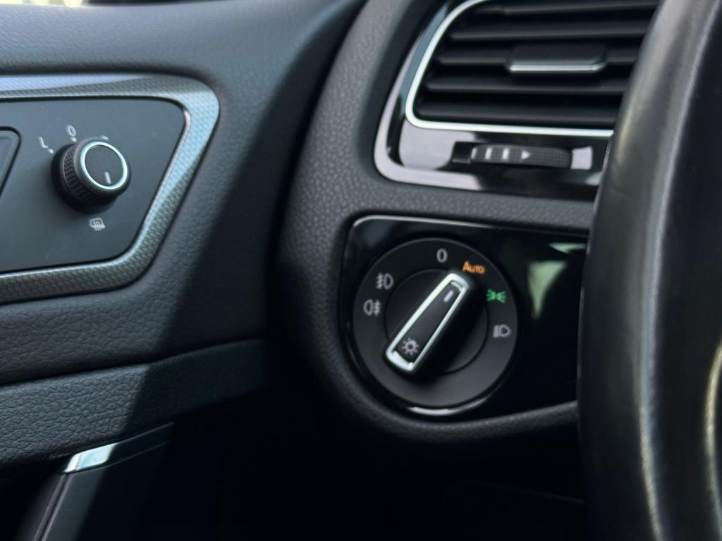 Volkswagen Golf 1.0 tsi join * virtual cockpit * navigatie * stoelverwarmin