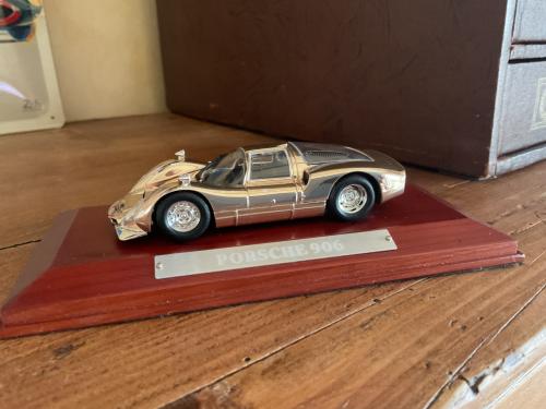 Porsche 906 model 1:43