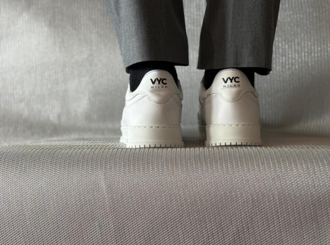 Witte sneakers VYC Milan