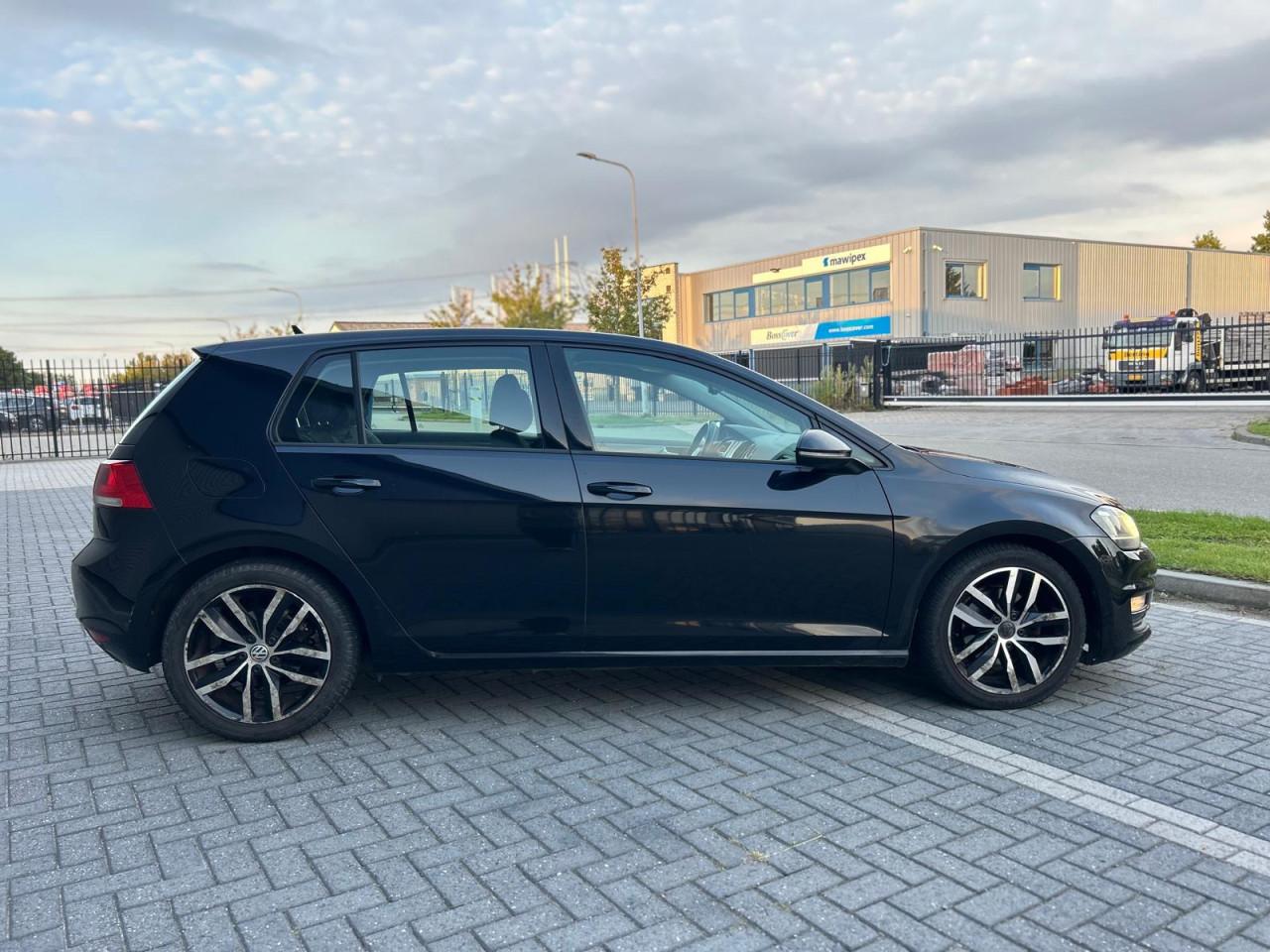 Volkswagen Golf 7 1.2 TSI Highline|APK|NAVI|CRUISE CONTR|