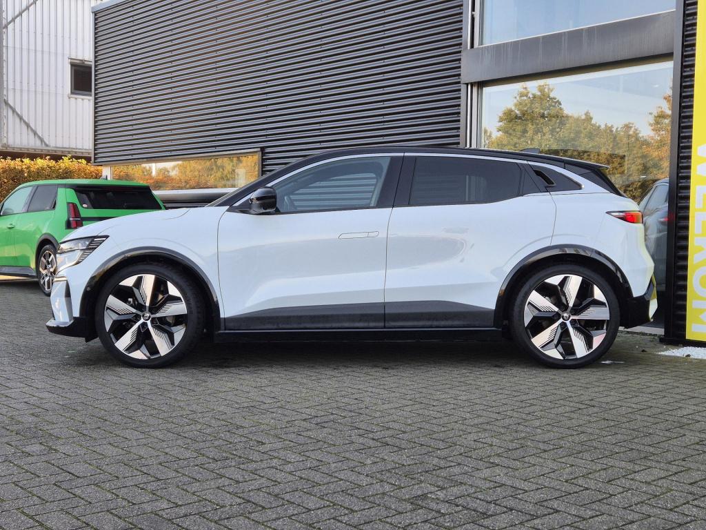 Renault Megane E-tech ev60 optimum charge techno 360° camera, blind spot de