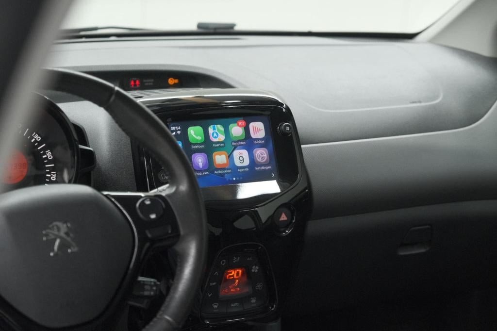 Peugeot 108 1.0 e-vti allure | camera | climate control | apple carplay | 1