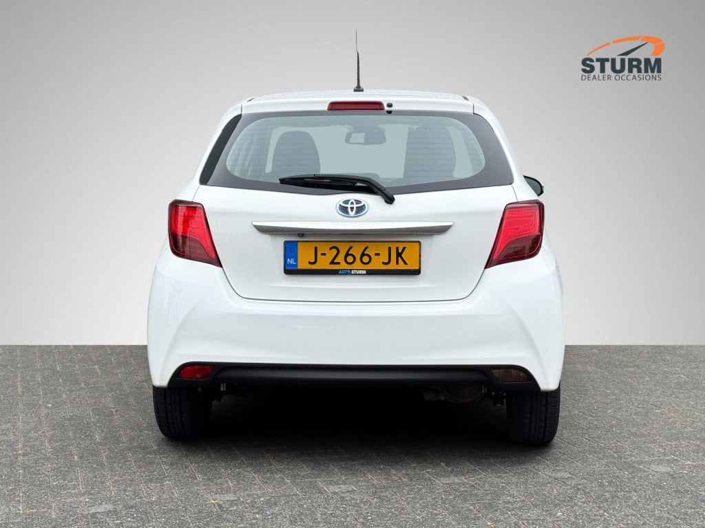 Toyota Yaris 1.5 hybrid trend | camera | 15" l.m.velg | navigatie | 5 drs |