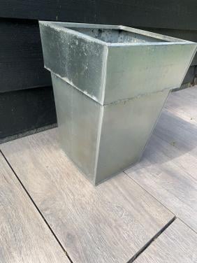 Bloempotten Zink