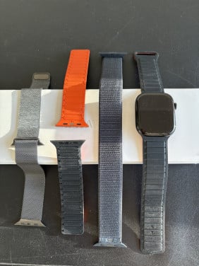 Apple Watch 10 black, 46 mm, batterijconditie 100%
