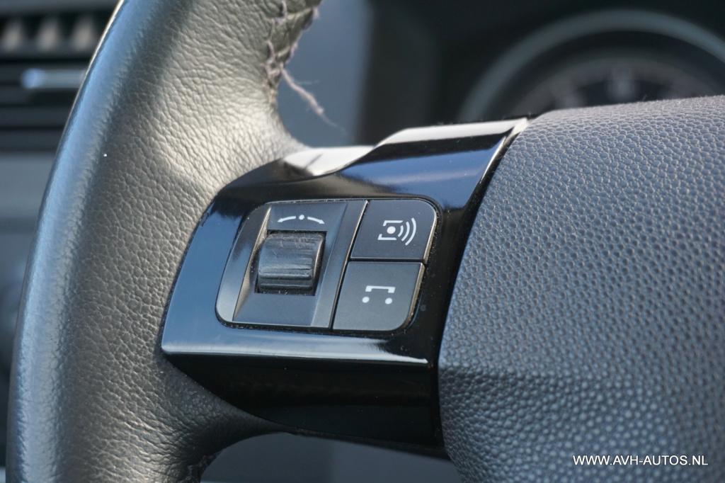 Opel Zafira 1.8 111 years edition, 7 - persoons!