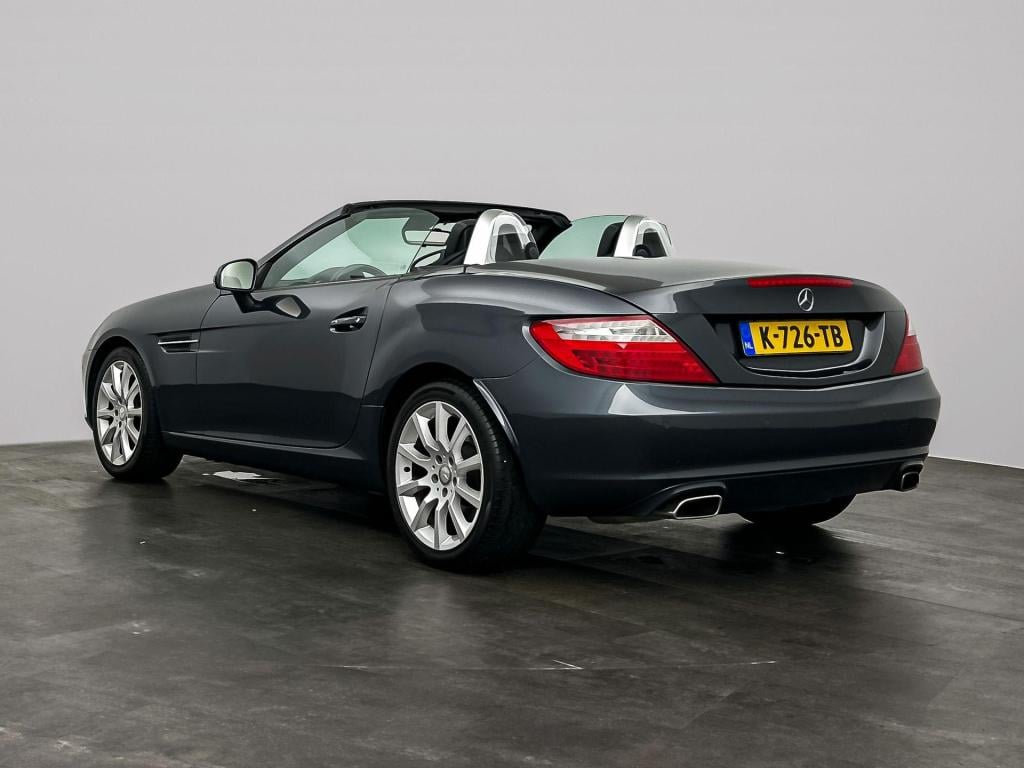 Mercedes-Benz SLK 200 | stoelverwarming | hard-top | air-scarf | leder | pa