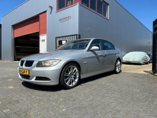 BMW 3-serie 318i Business Line