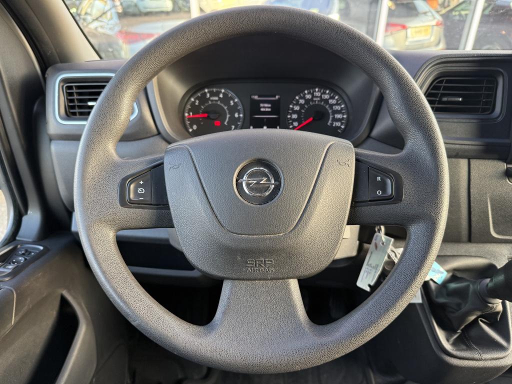 Opel Movano 2.3 turbo l2h2 | nl-auto | 1e eig | camera | trekhaak | navi | 