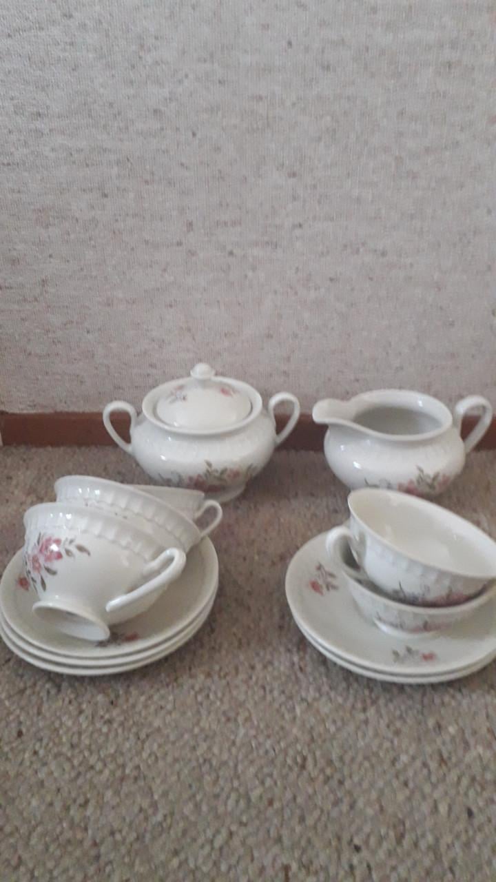 Divers servies van Mosa porselein