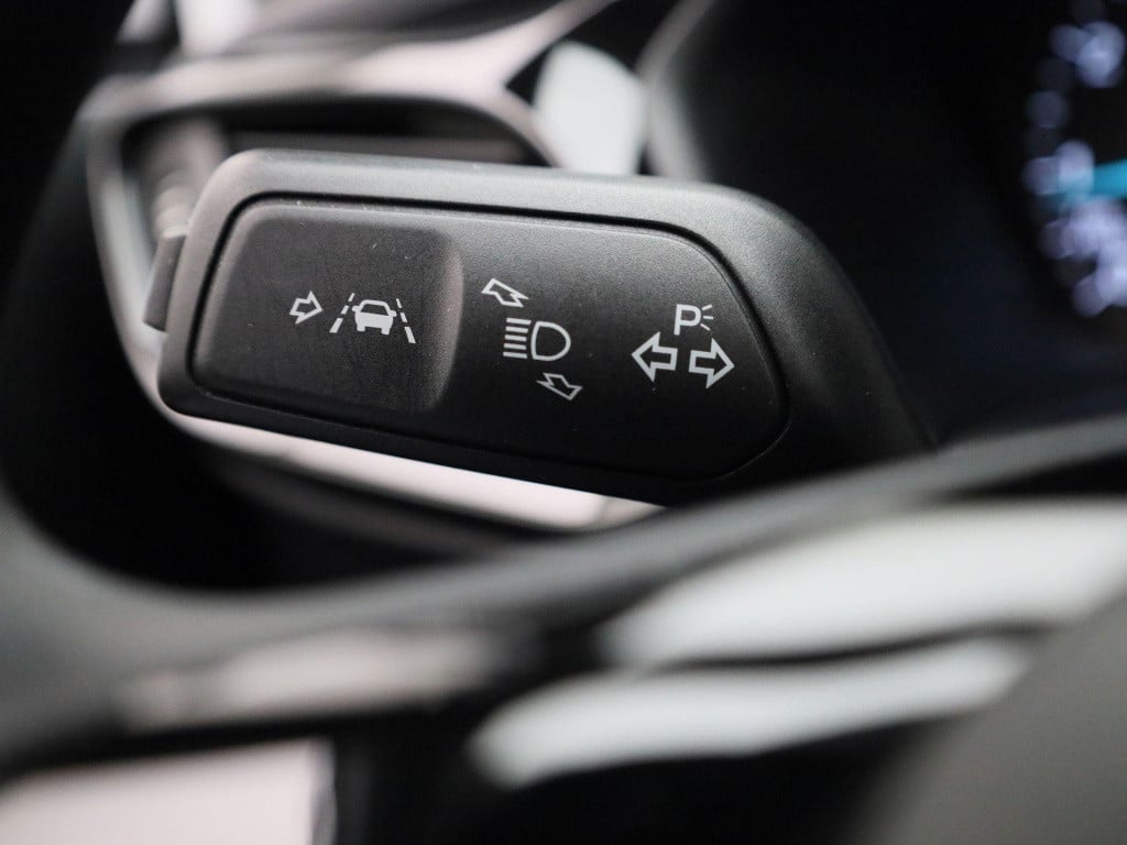Ford Fiesta 1.0 ecoboost connected airco | cruise control | apple carplay |