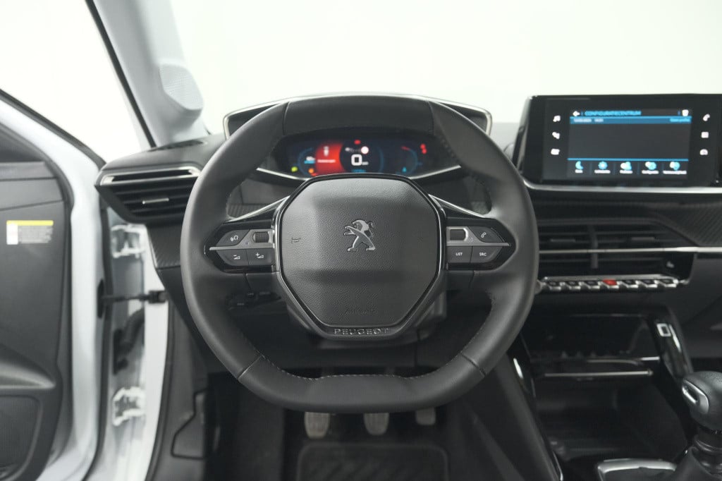 Peugeot 208 puretech 100 allure | adaptieve cruise control | camera | apple