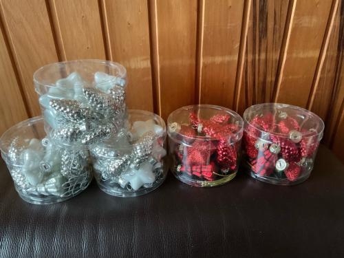 5 doosjes met kersthangertjes nieuw alles voor € 5