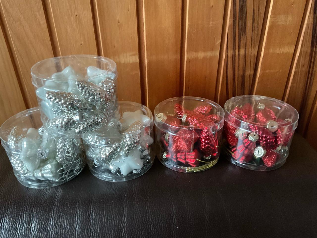 5 doosjes met kersthangertjes nieuw alles voor € 5