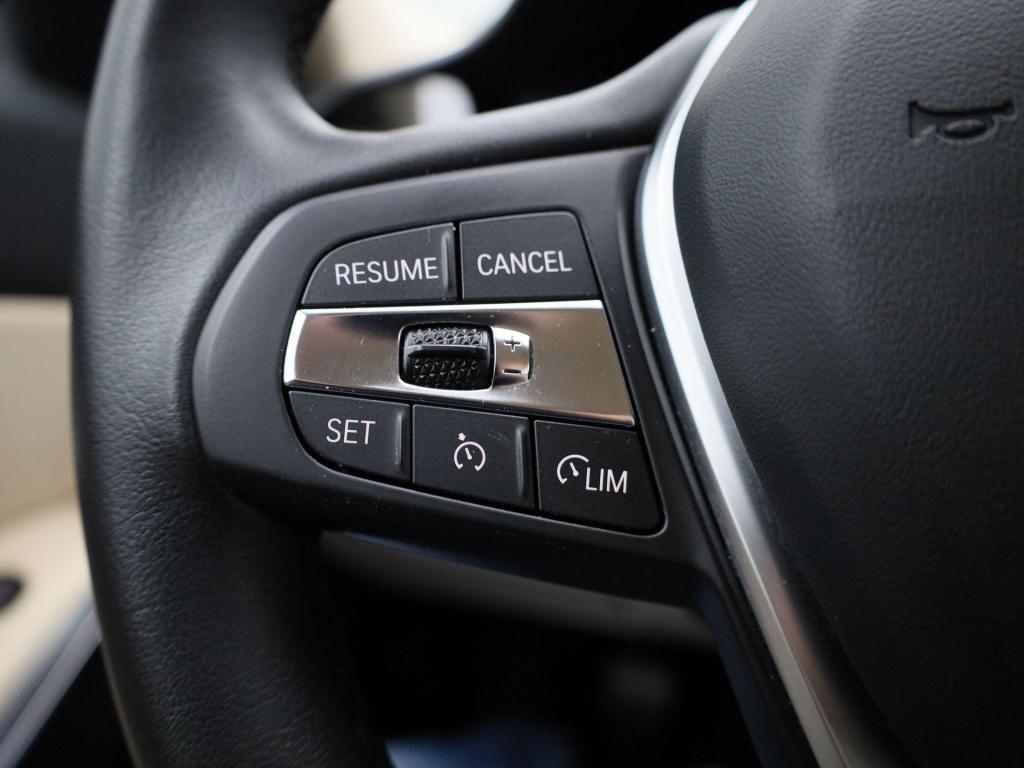BMW 3-serie 318i business edition | virtual cockpit | navigatie | leder | c