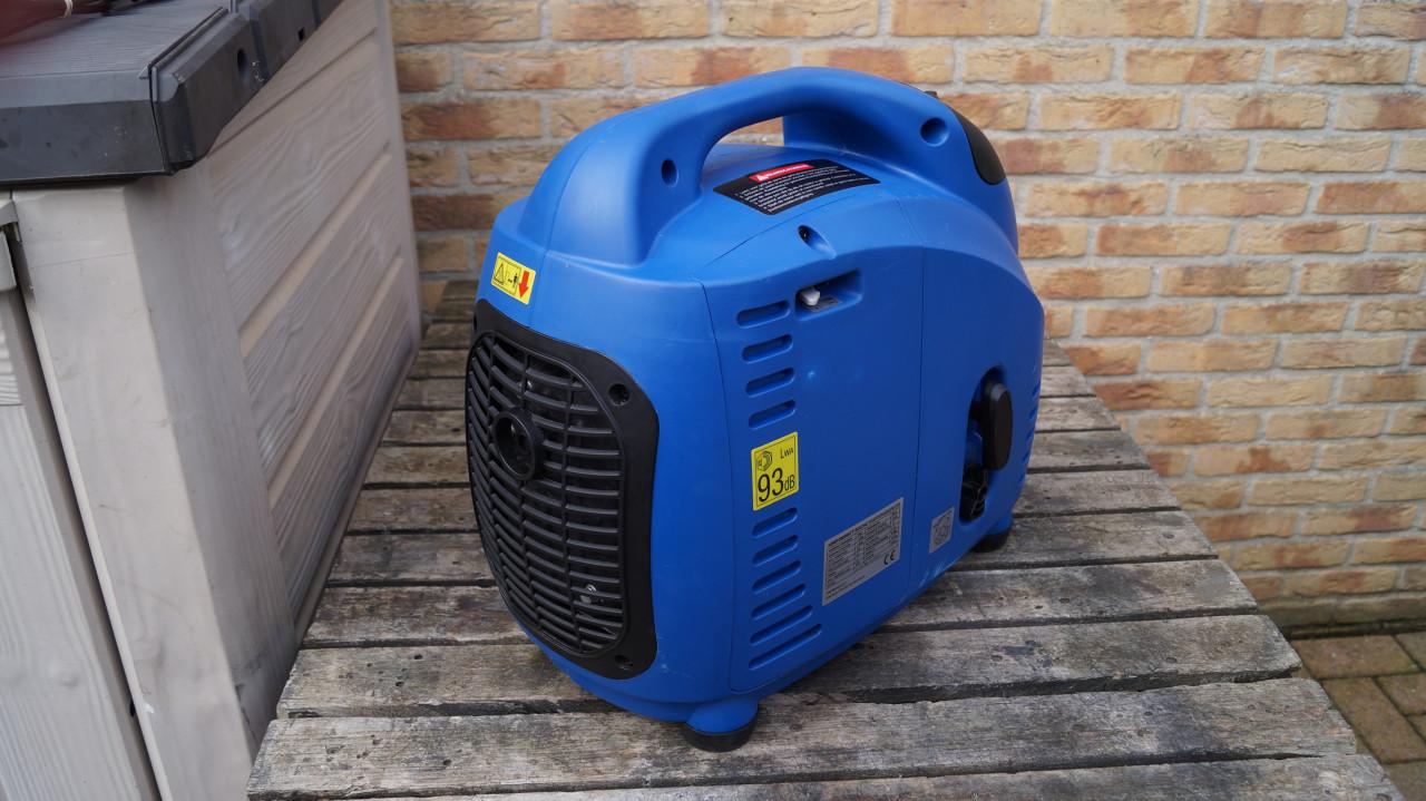 HBM 1500 Watt benzine interverter/generator 230V AC en 12V DC