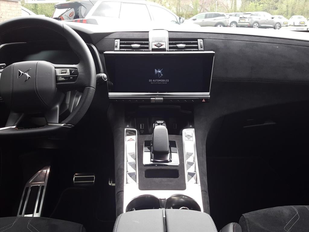 Ds Ds 7 1.6 e-tense hybride 300pk 4x4 automaat(t8) performance line+|navi|b