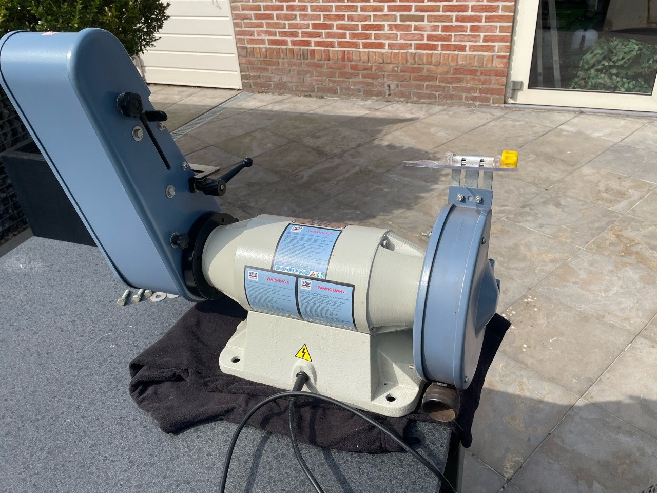HBM 200 mm Slijpmachine en Bandschuurmachine