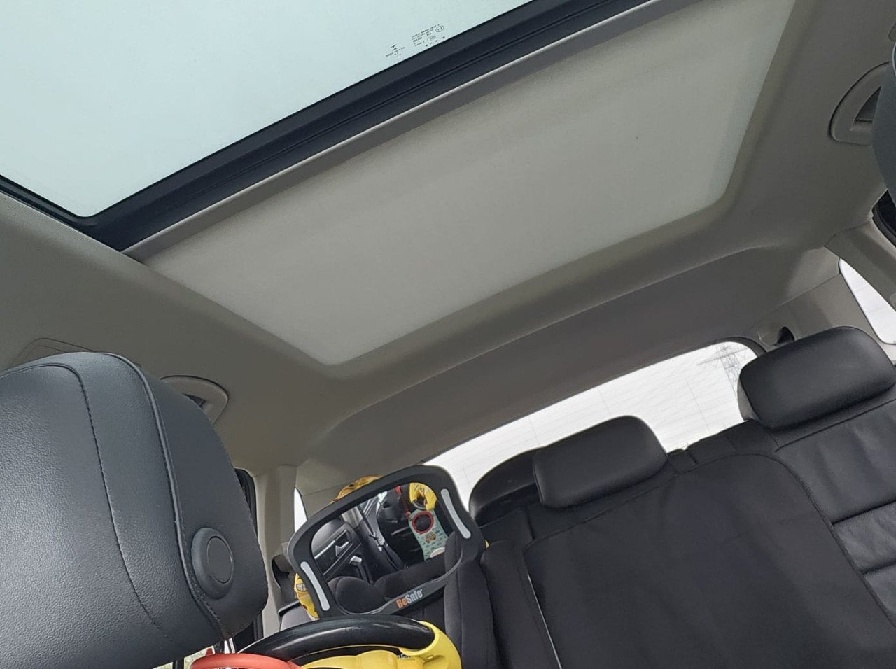 Volkswagen Tiguan 1.4 2018  zwart metallic  met alle opties